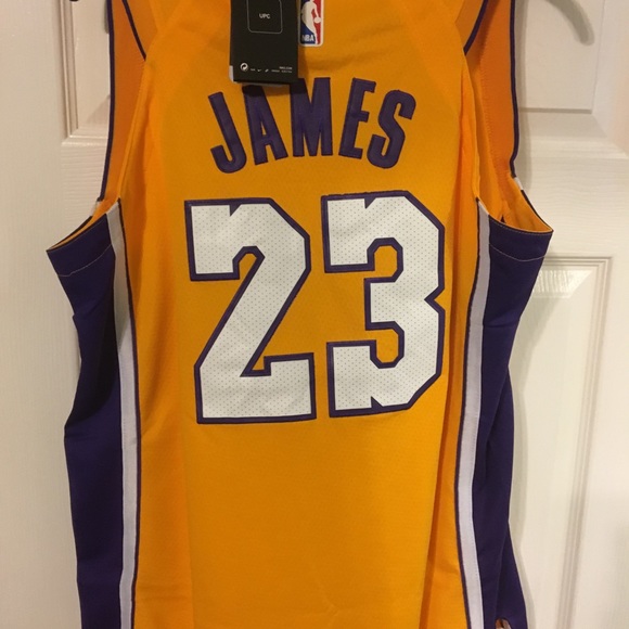 Lebron Lakers Jersey - Picture 2 of 4